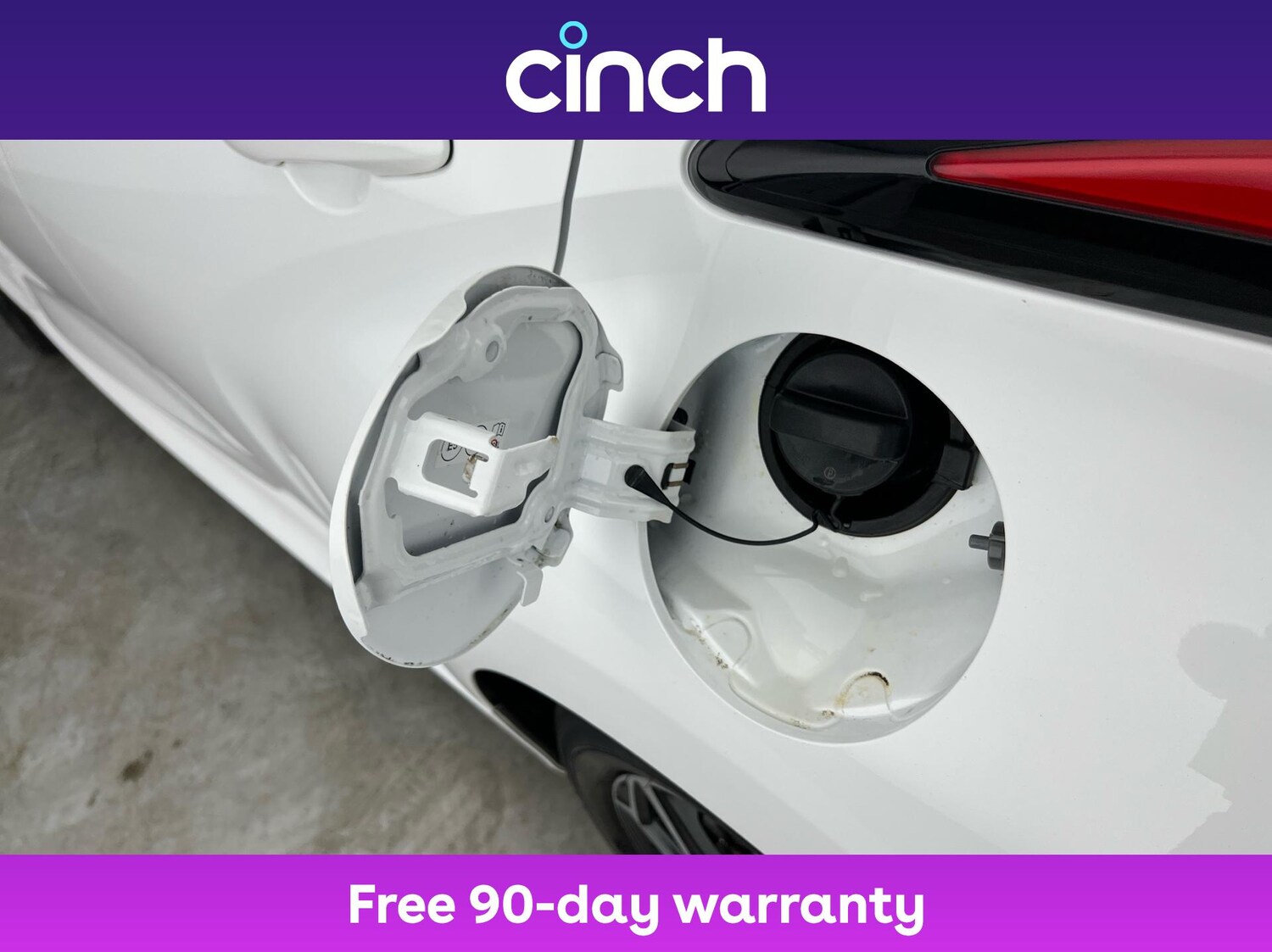 Used Toyota Yaris 2023 for sale - 76385726: Photo 29