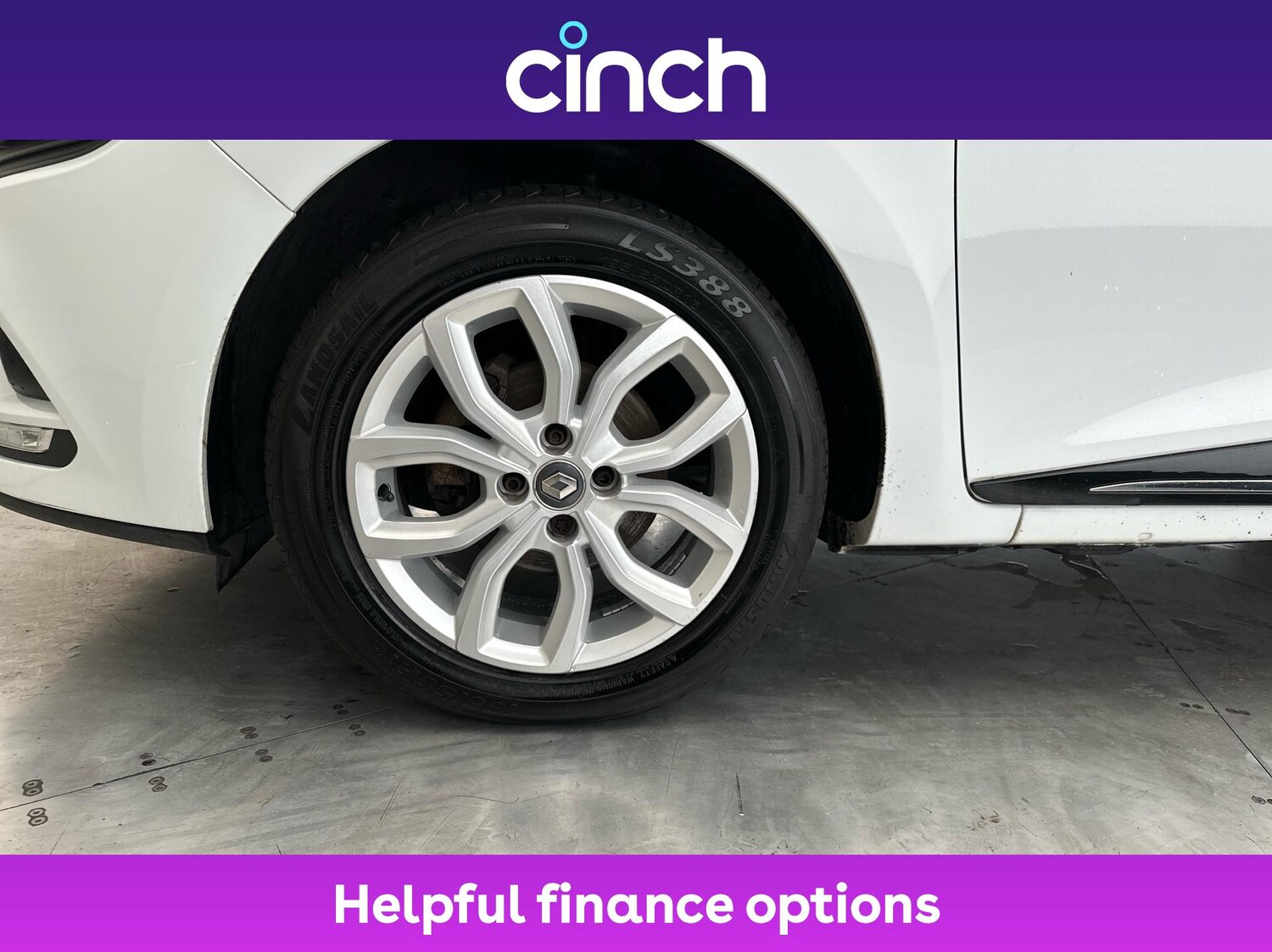 Used Renault Clio 2018 for sale - 76133883: Photo 24