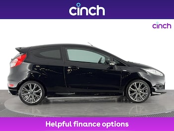 Used Ford Fiesta 2017 for sale - 76949760: Photo