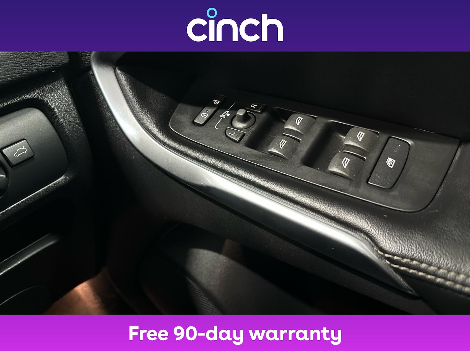 Used Volvo V40 2017 for sale - 76648196: Photo 34