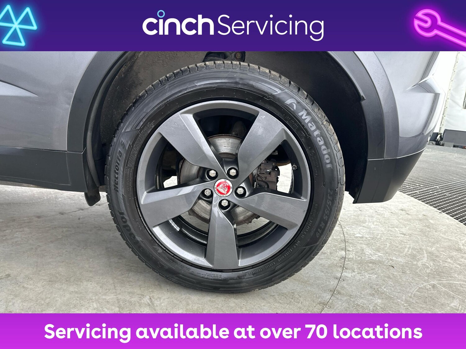 Used Jaguar E-Pace 2019 for sale - 76429475: Photo 26