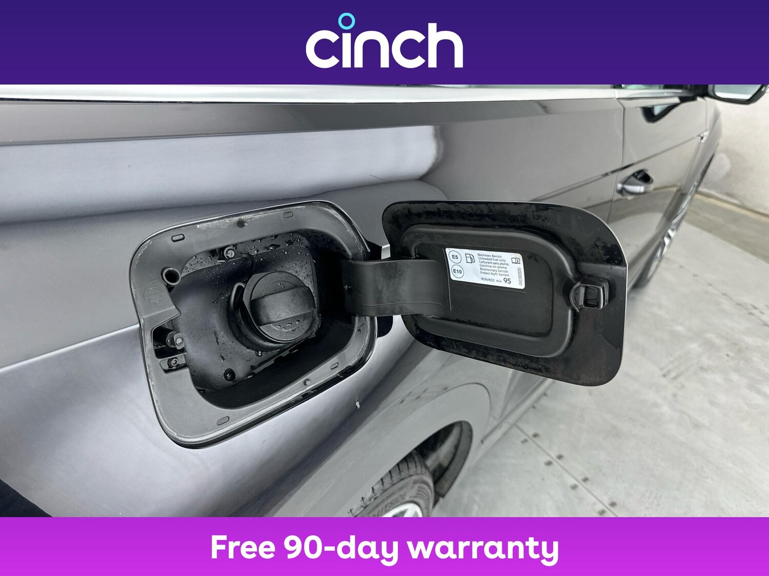 Used Volkswagen T-Roc 2021 for sale - 77020333: Photo 29