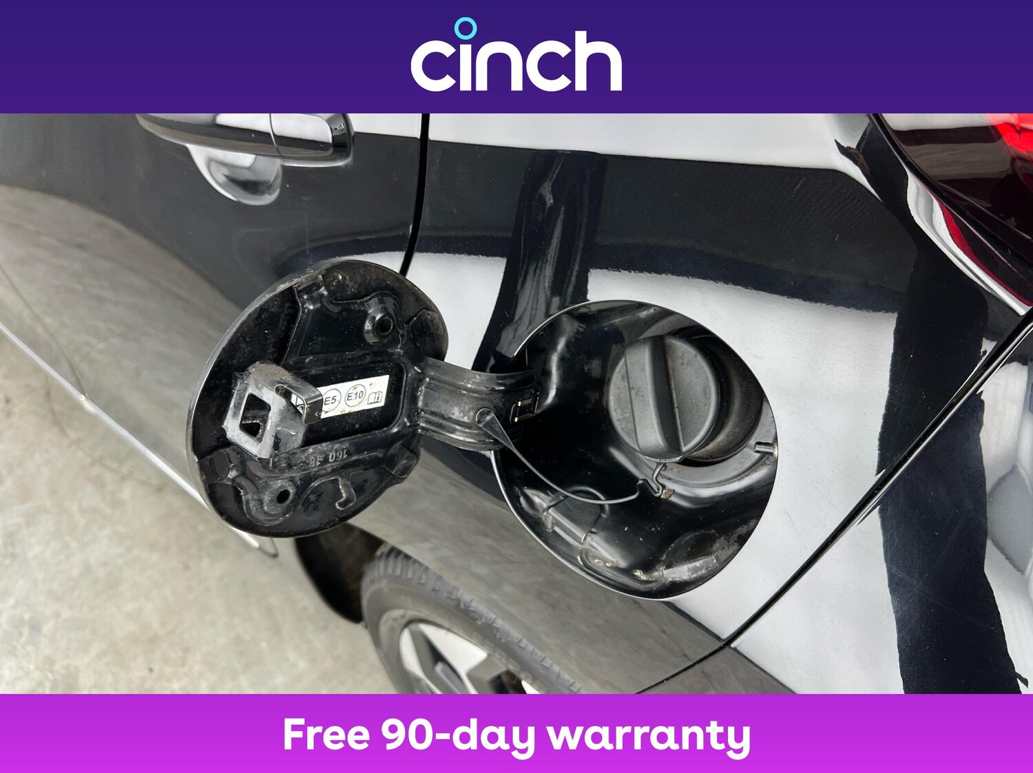 Used Toyota AYGO 2018 for sale - 76552244: Photo 29