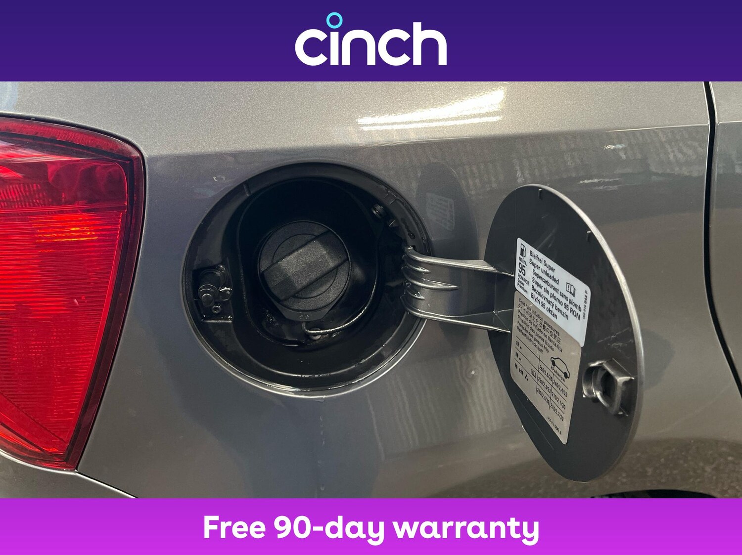 Used Volkswagen Polo 2016 for sale - 76819904: Photo 29