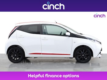 Used Toyota AYGO 2017 for sale - 76236644: Photo 2
