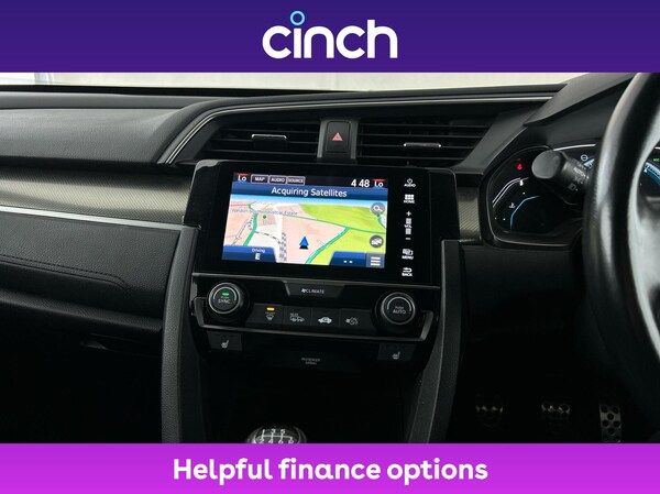 Used Honda Civic 2018 for sale - 76217603: Photo 17