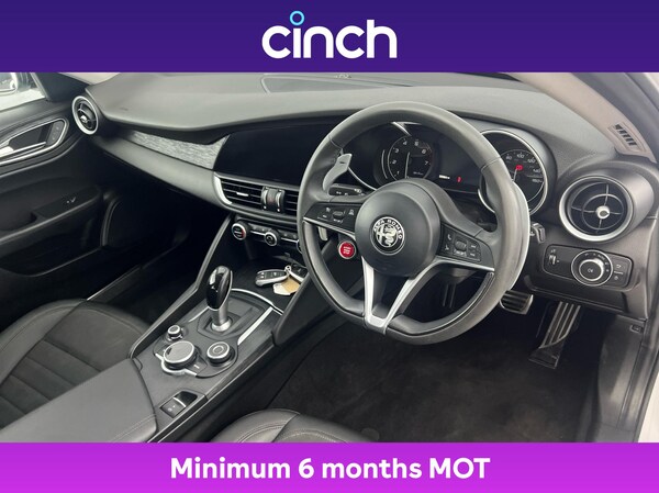 Used Alfa Romeo Giulia 2020 for sale - 76100202: Photo 12