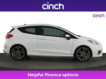Used Ford Fiesta 2017 for sale - 76096260: Photo 2