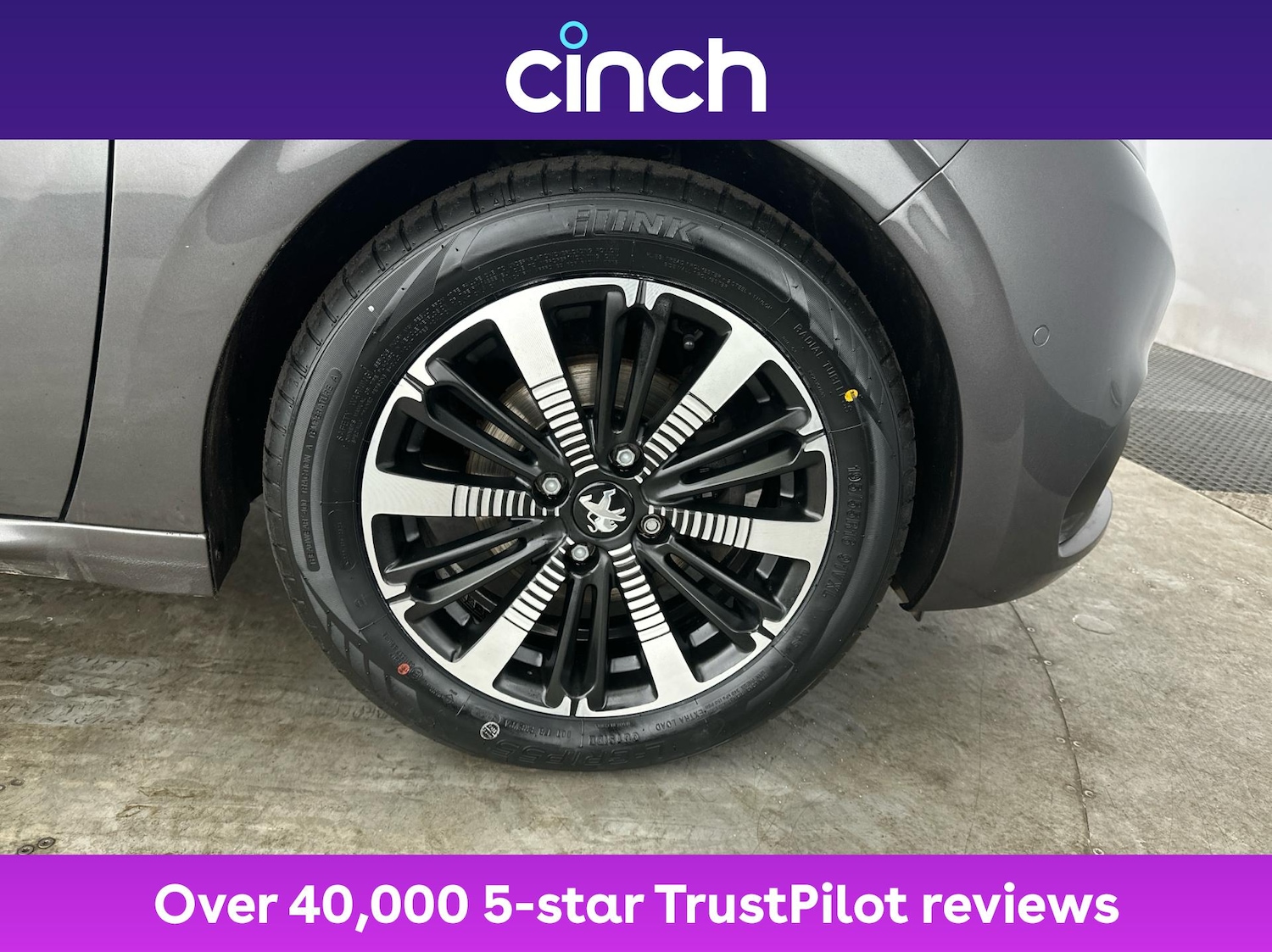 Used Peugeot 208 2018 for sale - 77082725: Photo 28