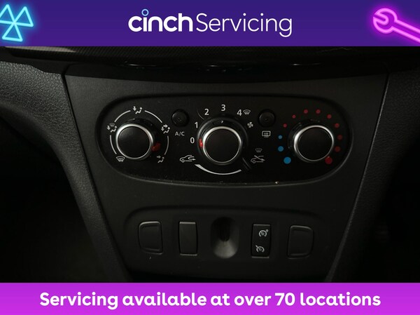 Used Dacia Sandero 2017 for sale - 76173887: Photo 31