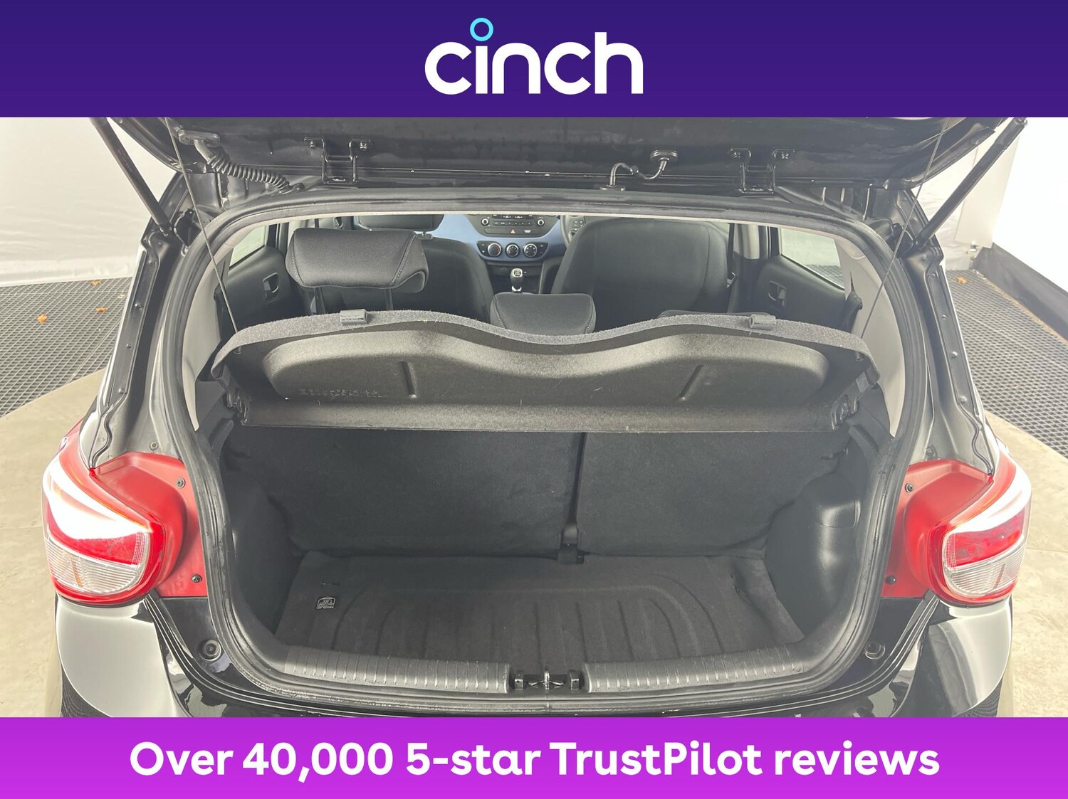 Used Hyundai i10 2016 for sale - 76848011: Photo 21