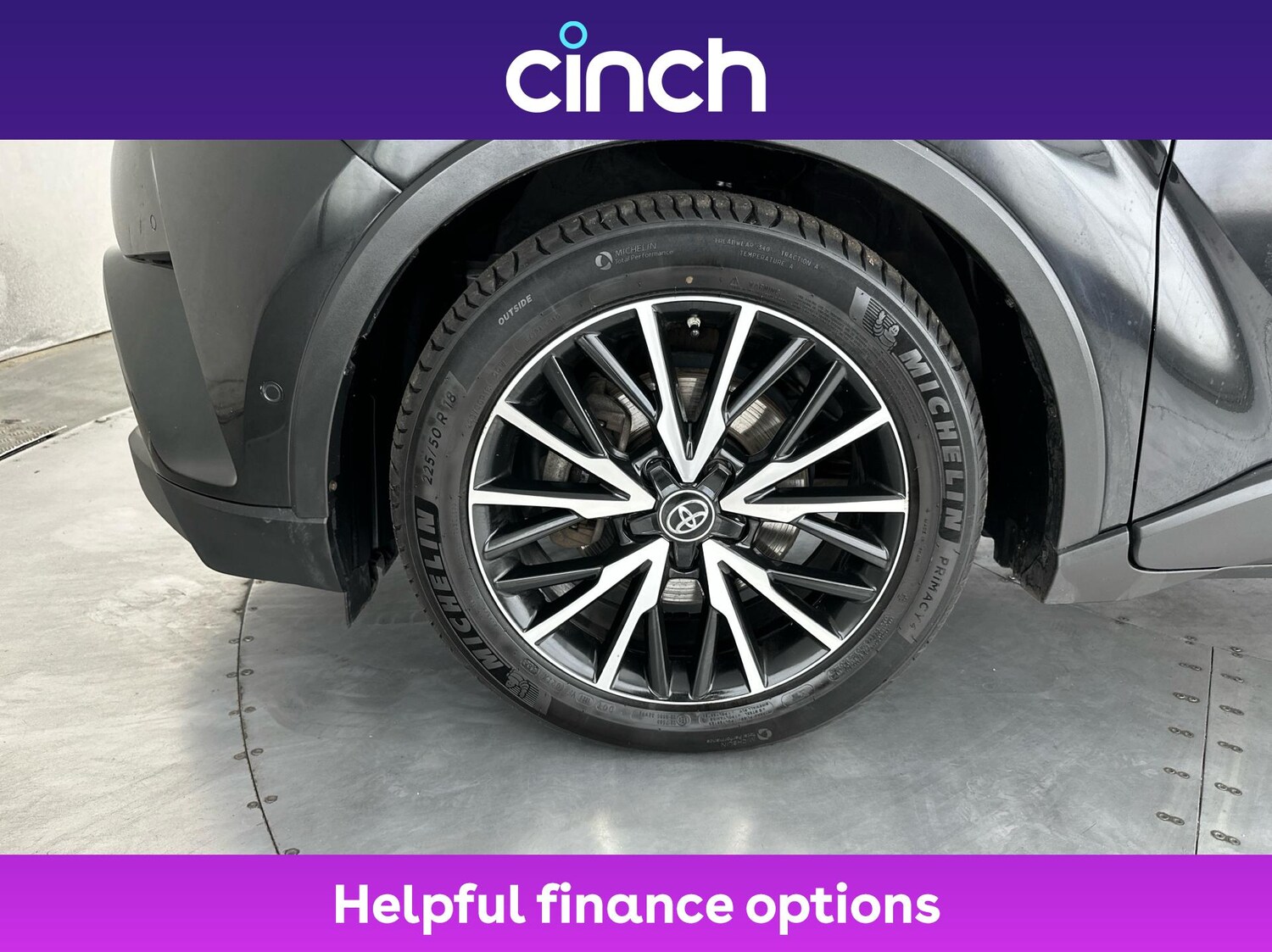 Used Toyota C-HR 2019 for sale - 76324360: Photo 24