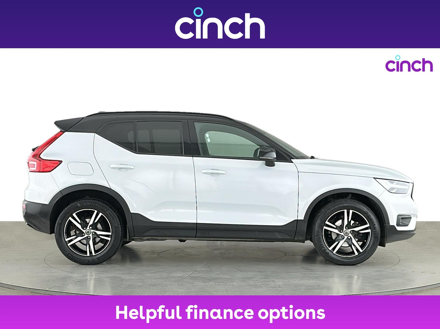 Used Volvo XC40 2021 for sale - 76934428: Photo 2