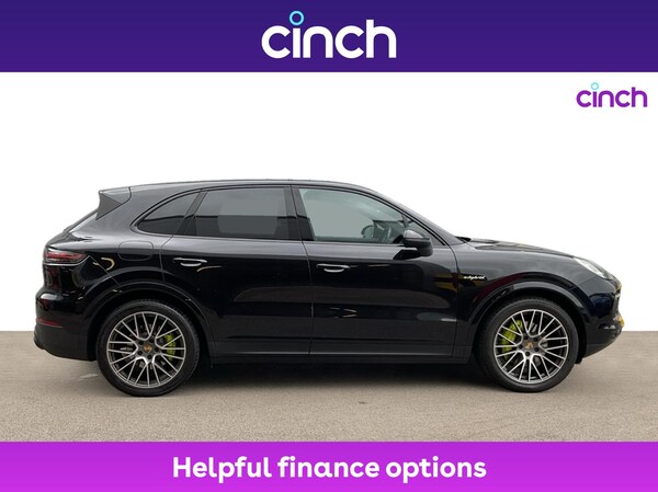 Used Porsche Cayenne 2020 for sale - 74964824: Photo 2