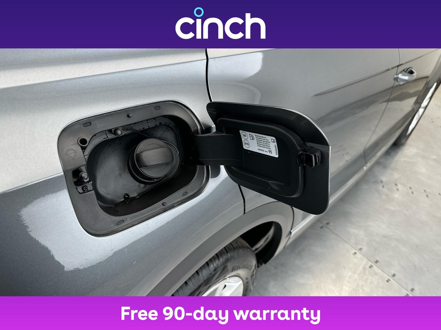 Used Volkswagen T-Roc 2022 for sale - 76390137: Photo 29