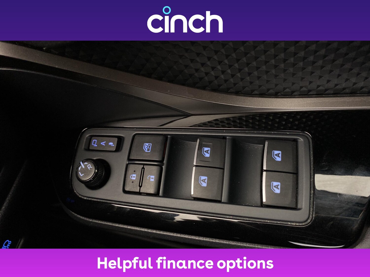 Used Toyota C-HR 2018 for sale - 76888967: Photo 35