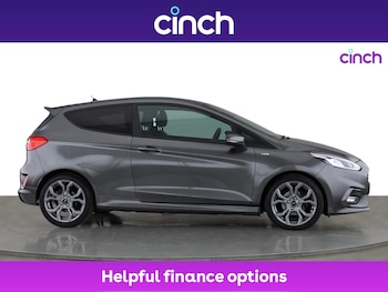Used Ford Fiesta 2018 for sale - 76044991: Photo 2