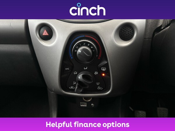 Used Toyota AYGO 2017 for sale - 76236608: Photo 30