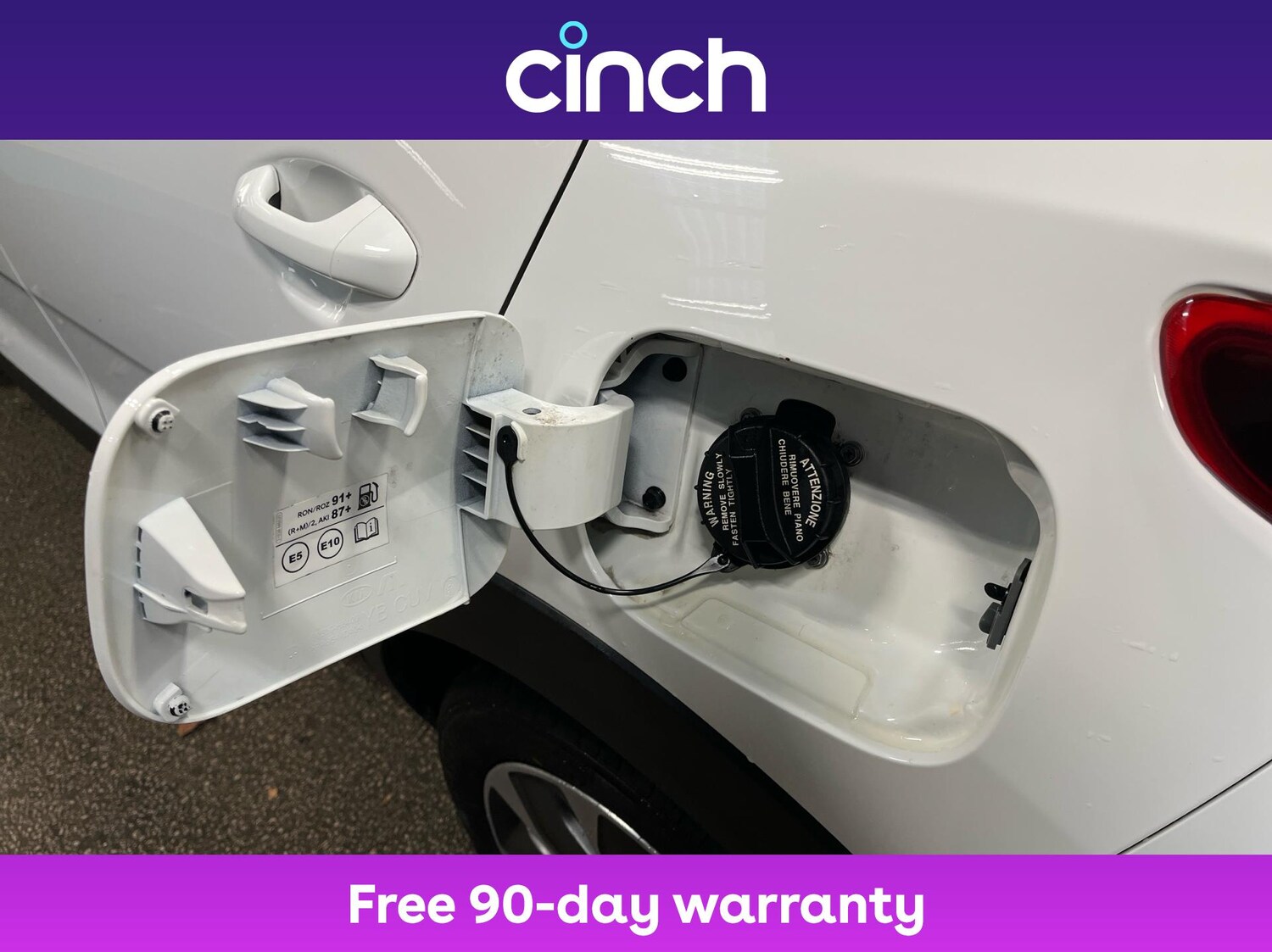 Used Kia Stonic 2019 for sale - 76750952: Photo 29