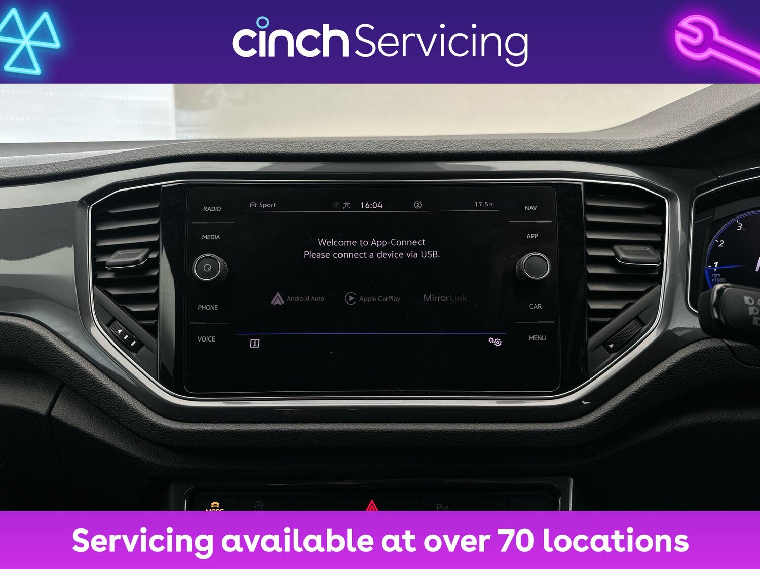 Used Volkswagen T-Roc 2021 for sale - 76697896: Photo 31