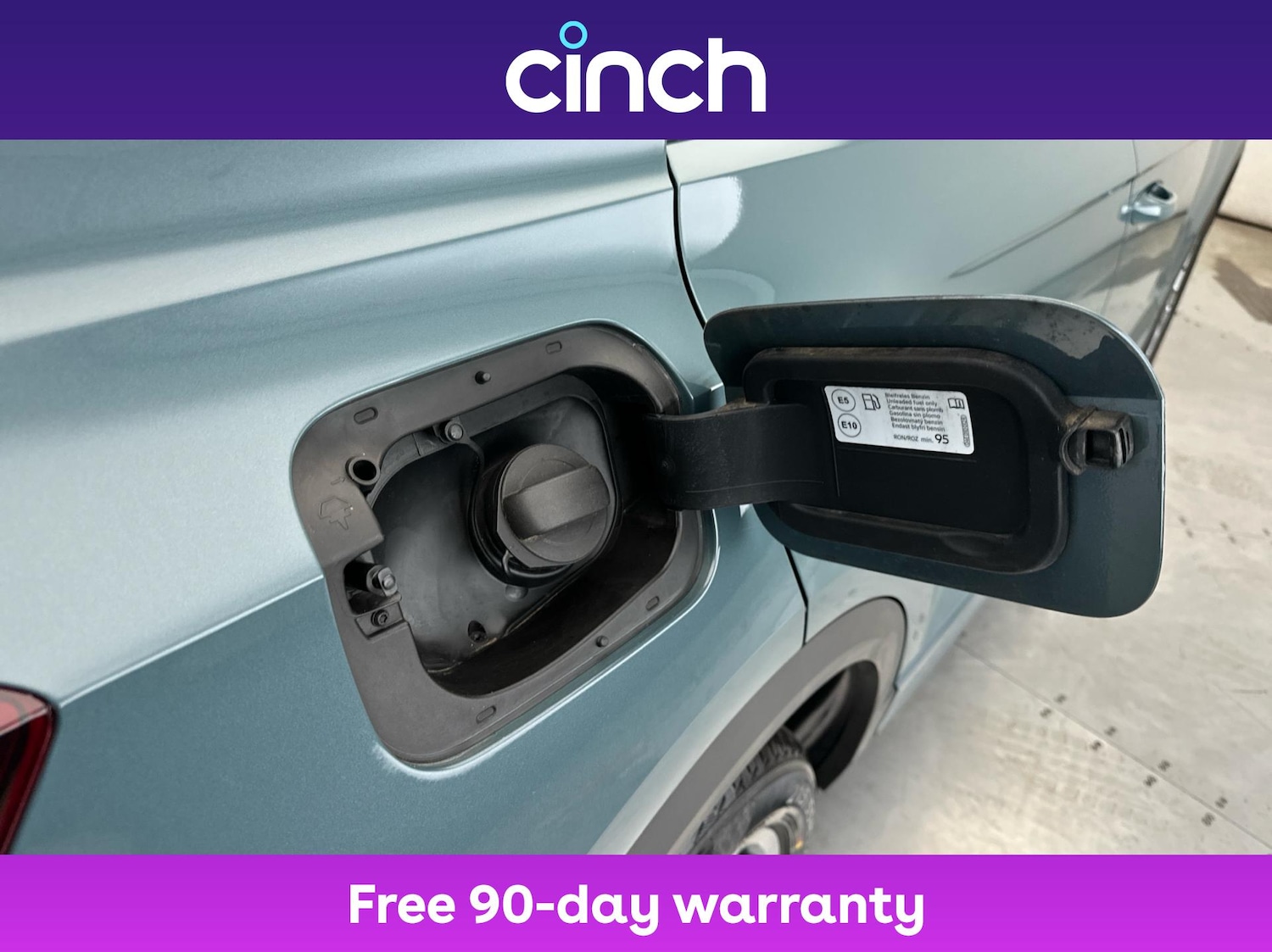 Used Volkswagen T-Roc 2023 for sale - 76378603: Photo 29