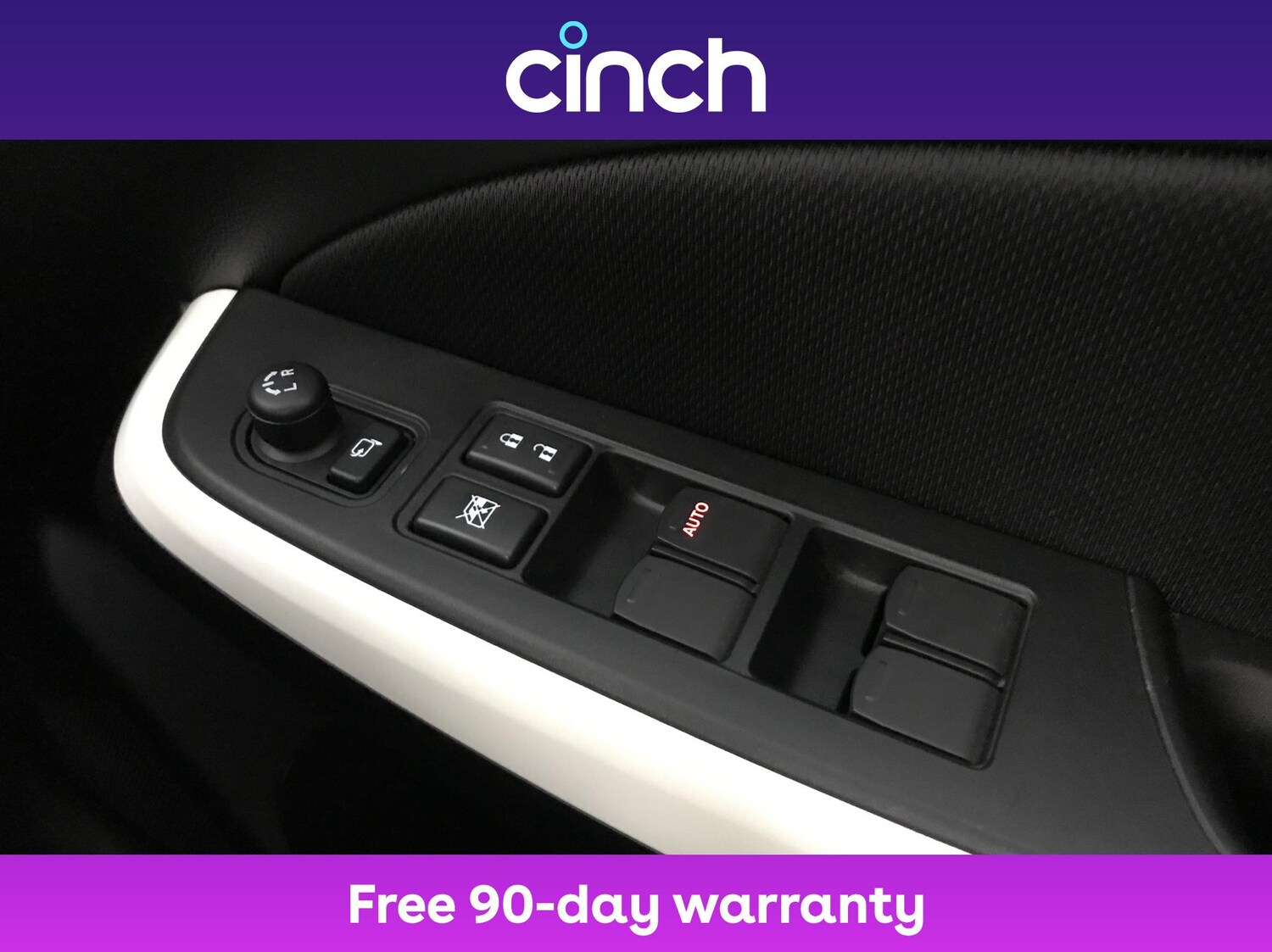 Used Suzuki Swift 2018 for sale - 76804401: Photo 34