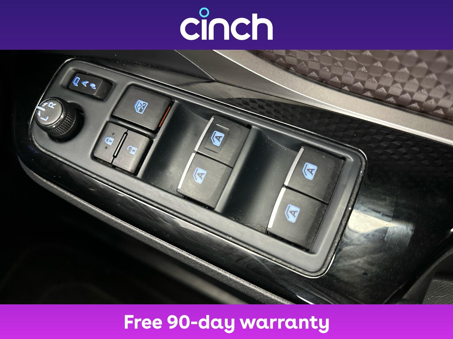 Used Toyota C-HR 2019 for sale - 76847994: Photo 39