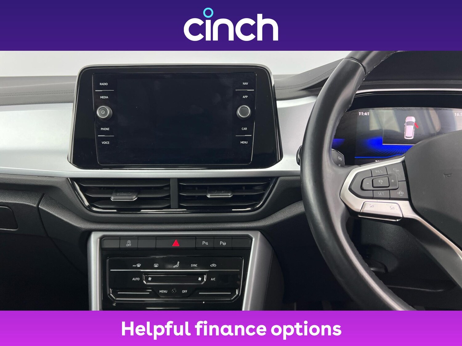 Used Volkswagen T-Roc 2023 for sale - 76379941: Photo 17