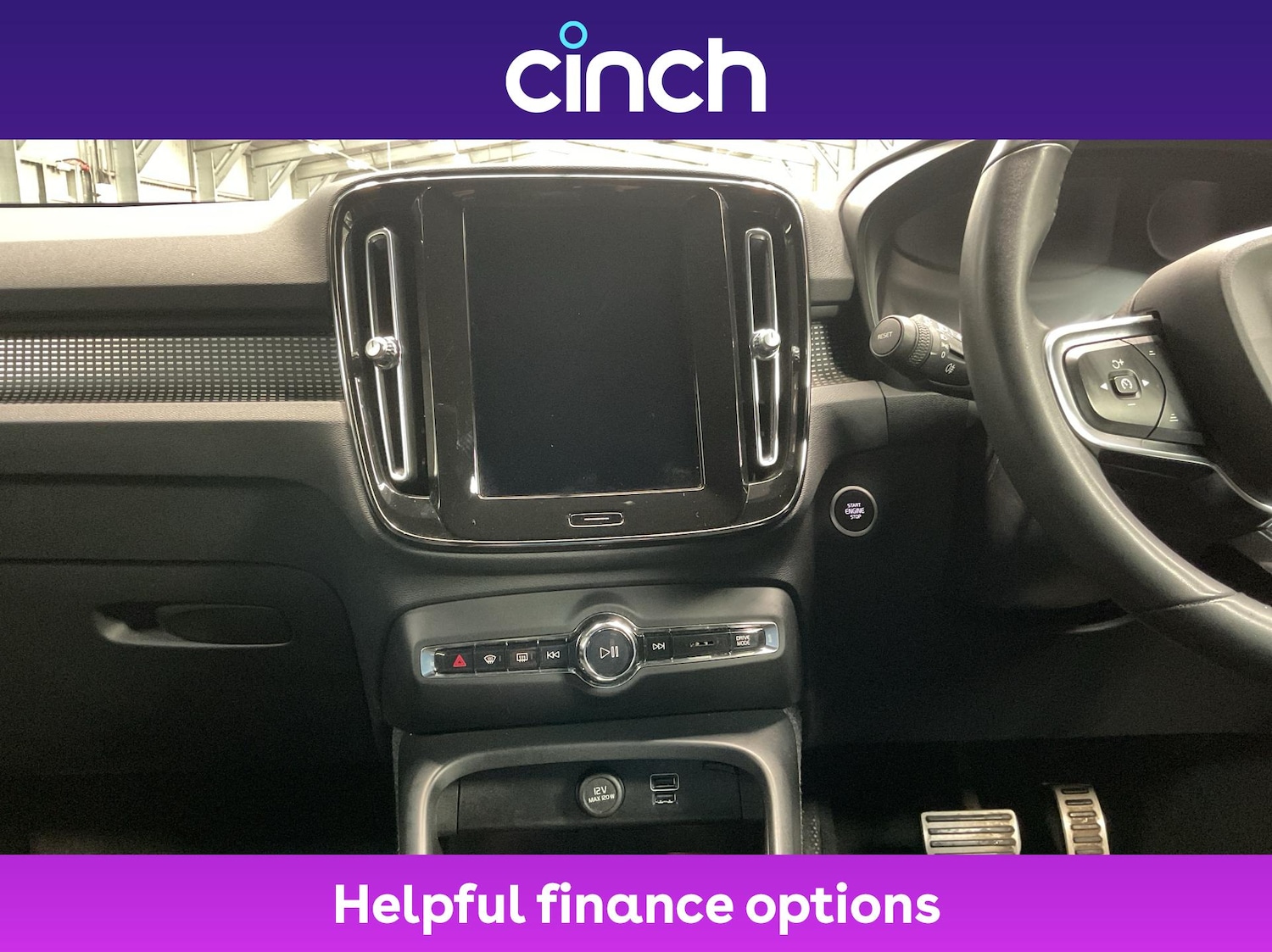 Used Volvo XC40 2022 for sale - 76236600: Photo 17