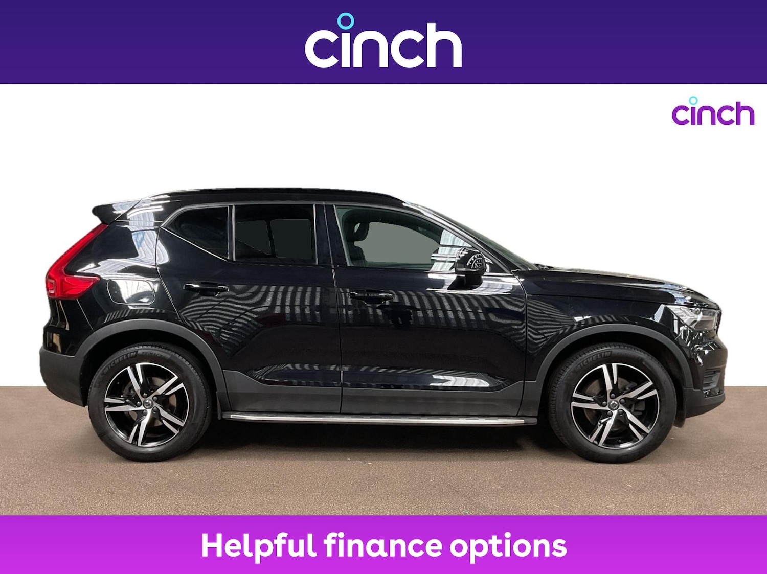 Used Volvo XC40 2022 for sale - 76236600: Photo 2