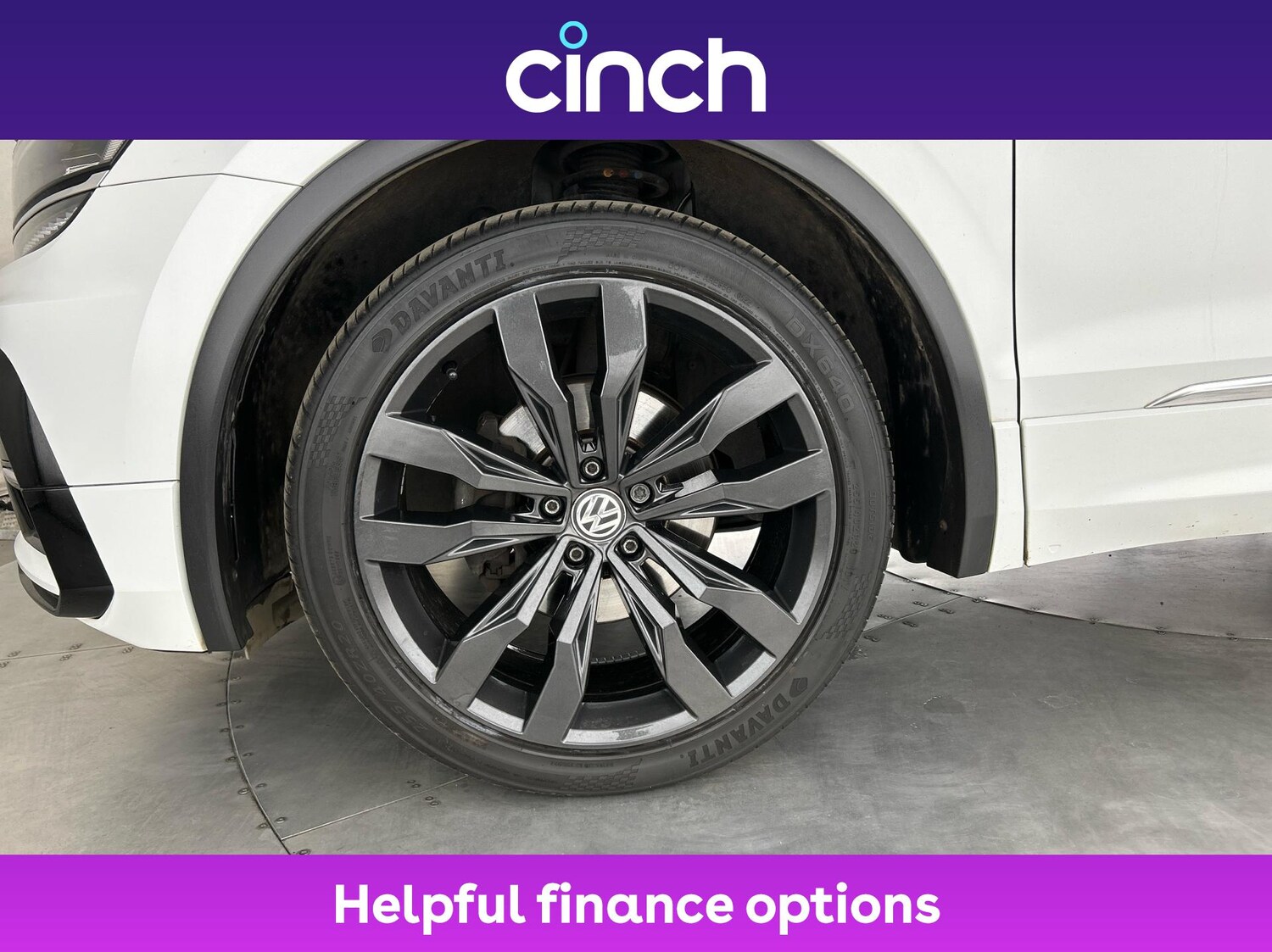 Used Volkswagen Tiguan 2018 for sale - 76901665: Photo 24