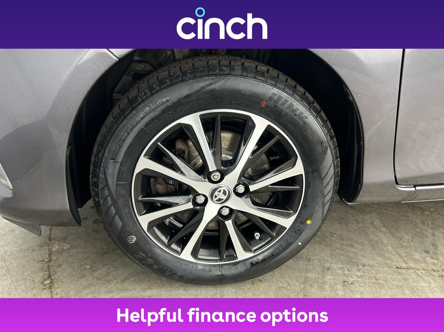 Used Toyota Yaris 2019 for sale - 76313668: Photo 24