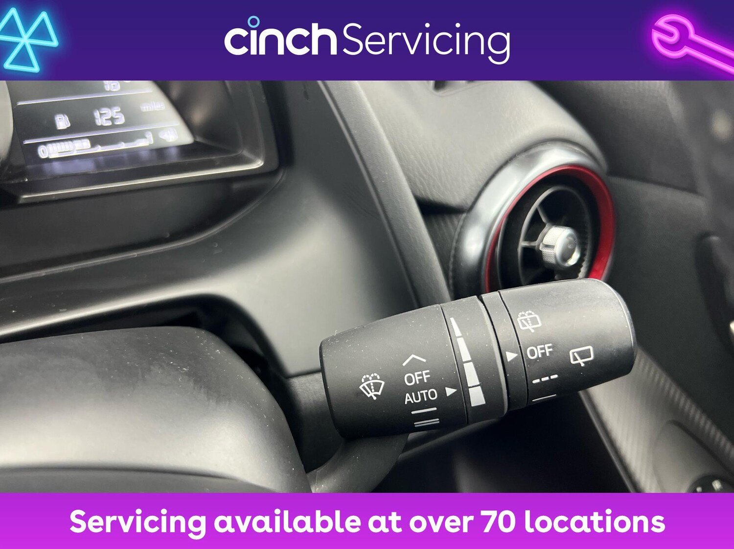 Used Mazda Mazda2 2023 for sale - 76501263: Photo 31