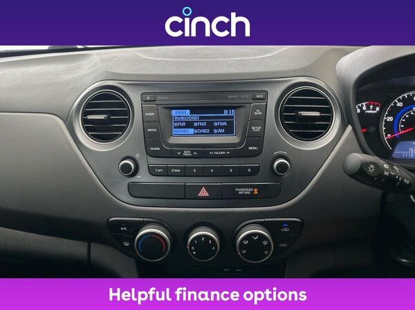 Used Hyundai i10 2019 for sale - 75277326: Photo 17