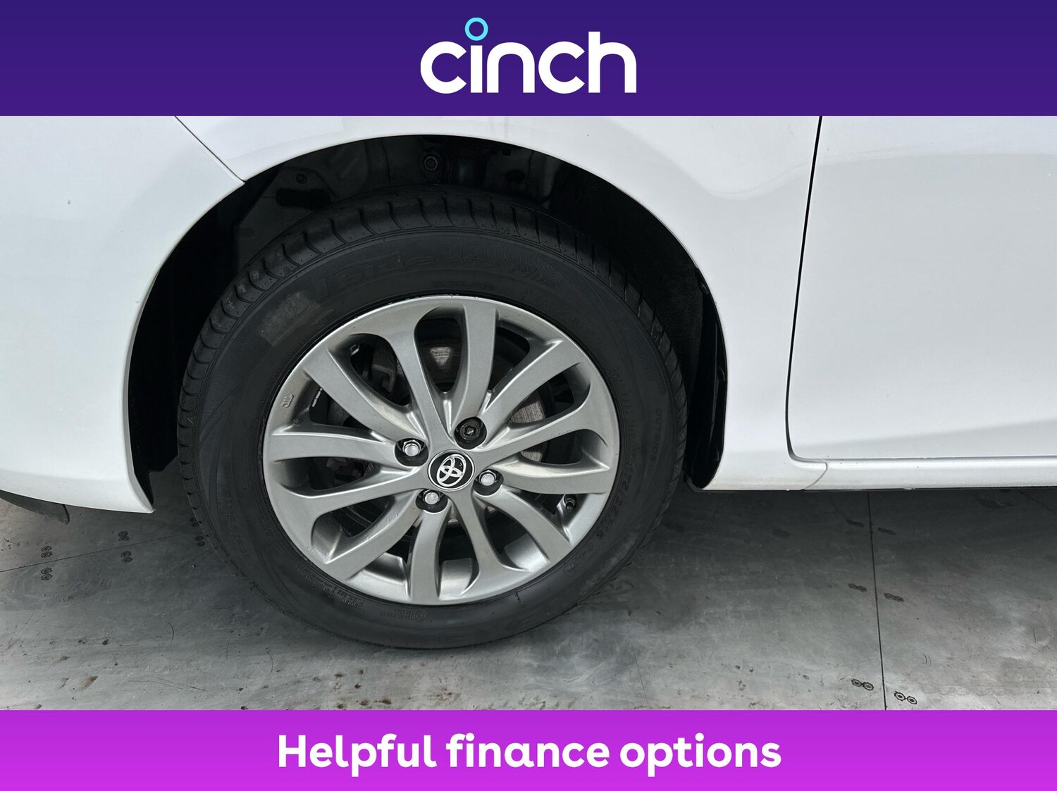 Used Toyota Yaris 2017 for sale - 76782827: Photo 24