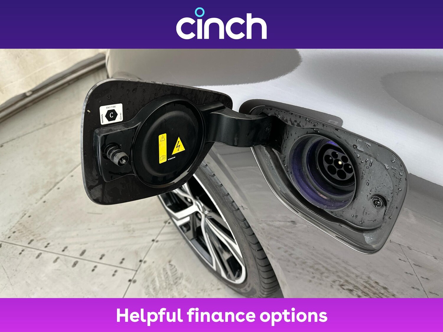 Used Volvo V60 2022 for sale - 76739782: Photo 40