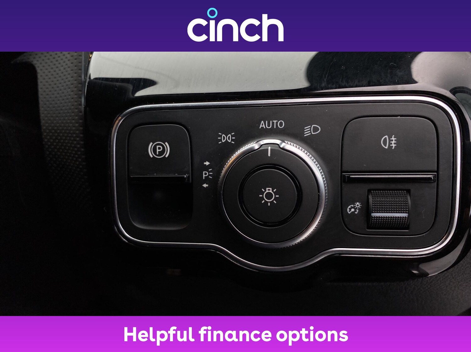 Used Mercedes-Benz A-Class 2018 for sale - 76745512: Photo 30