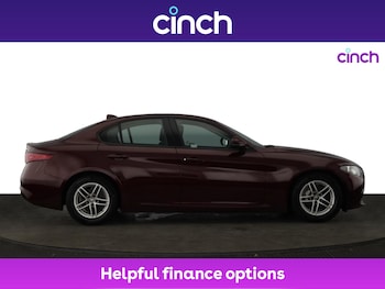 Used Alfa Romeo Giulia 2018 for sale - 76750933: Photo