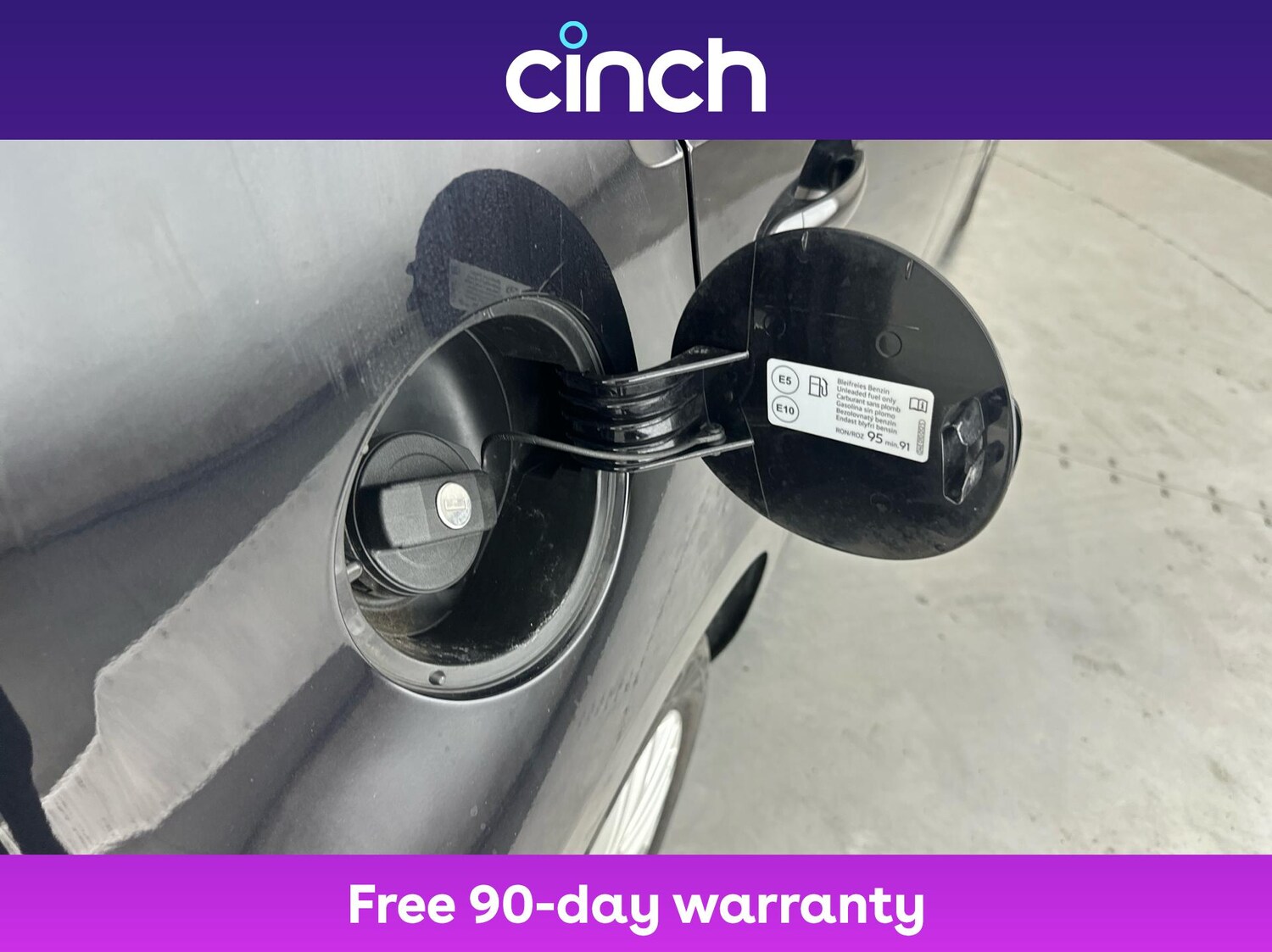 Used Volkswagen up! 2019 for sale - 76875221: Photo 29