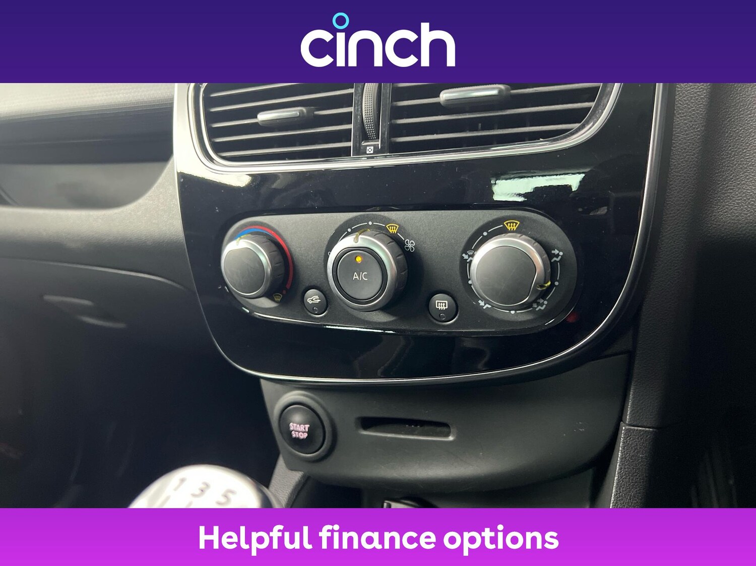 Used Renault Clio 2018 for sale - 76164136: Photo 35