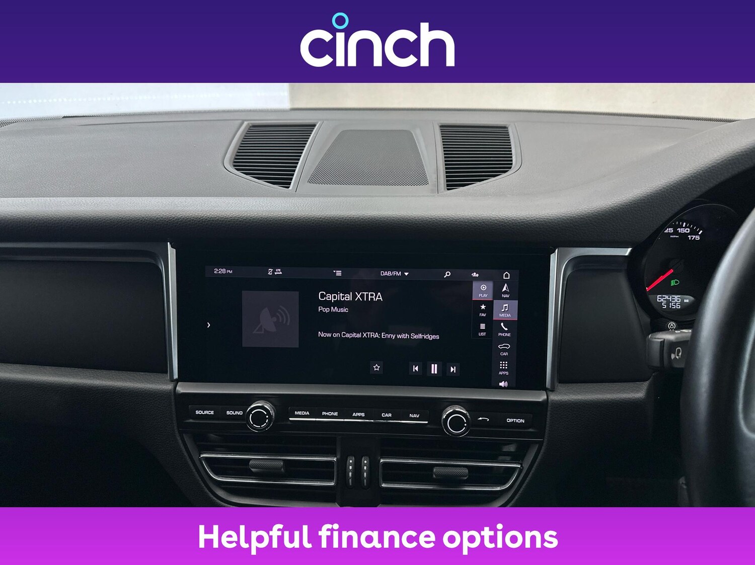 Used Porsche Macan 2020 for sale - 77020324: Photo 17