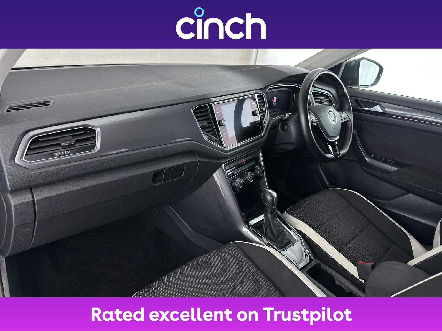 Used Volkswagen T-Roc 2021 for sale - 76520199: Photo 14