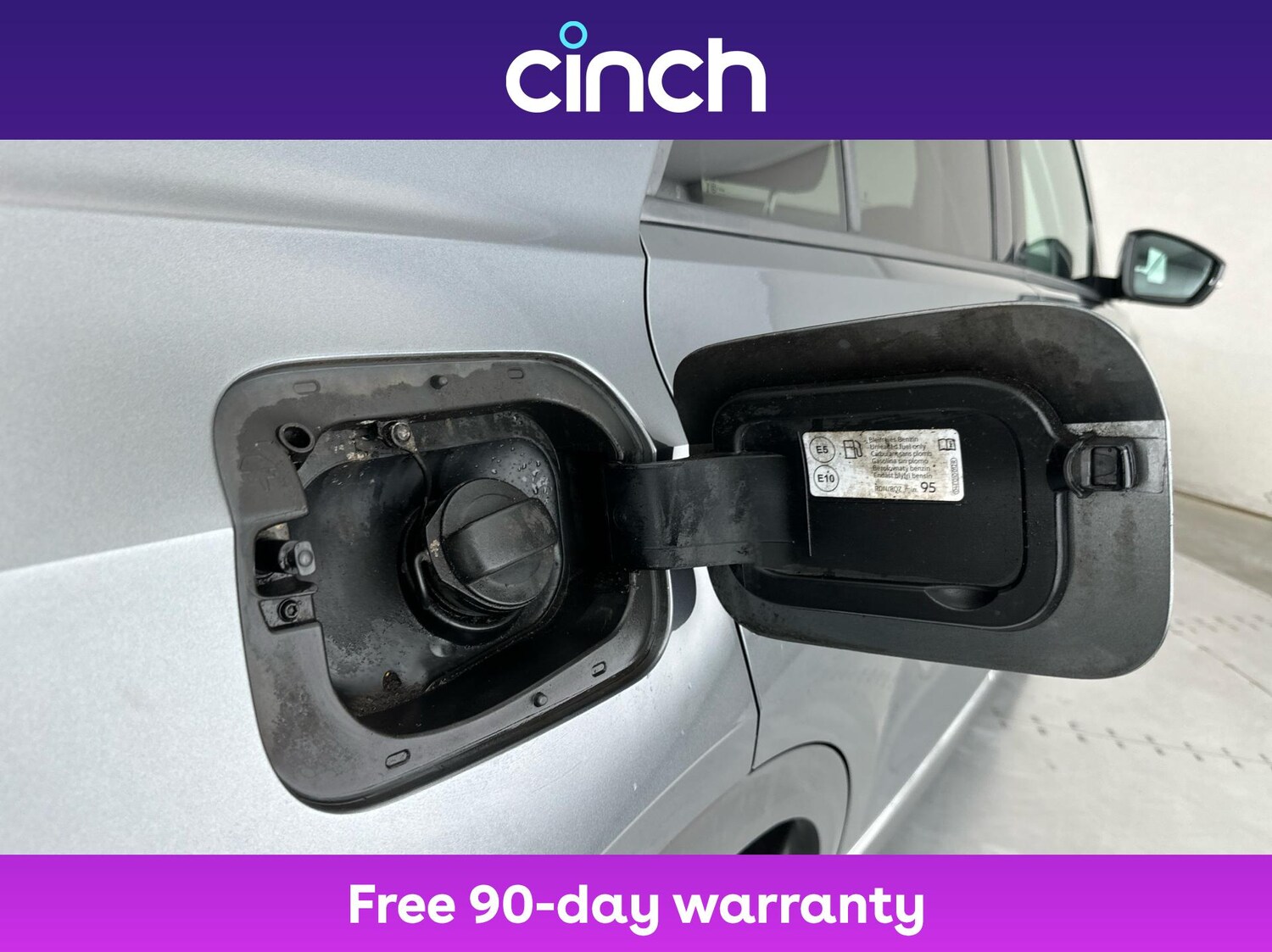 Used Volkswagen T-Roc 2021 for sale - 76520199: Photo 29