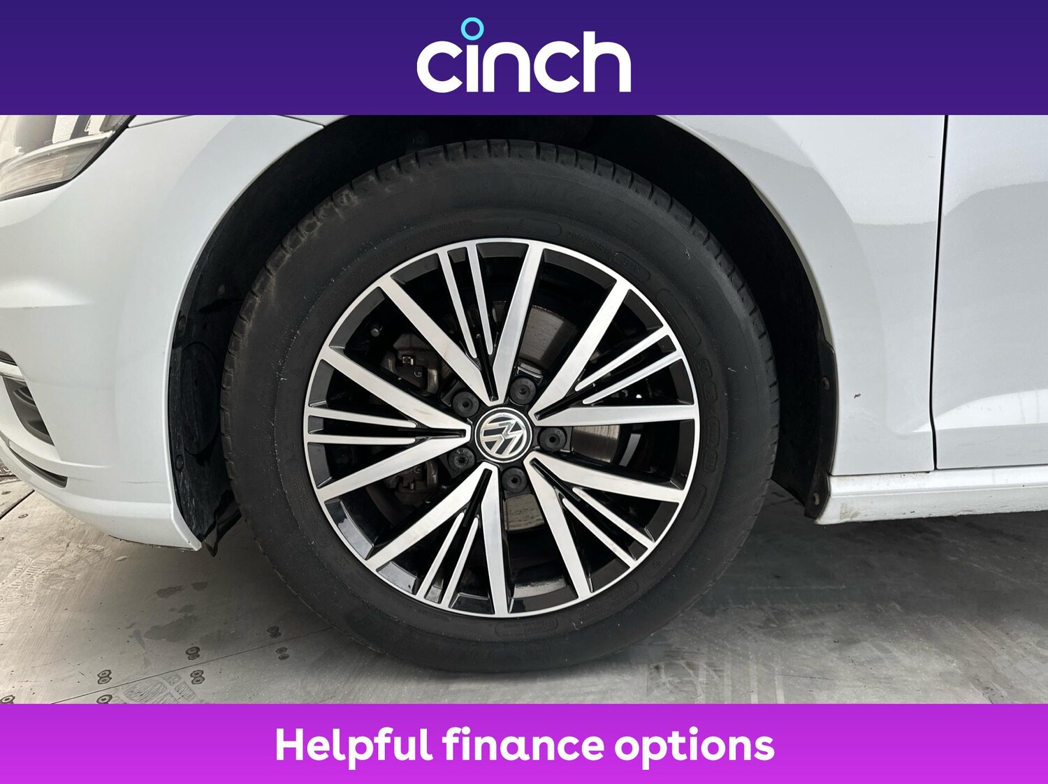 Used Volkswagen Golf 2018 for sale - 76351232: Photo 24