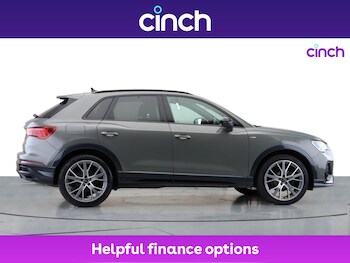 Used Audi Q3 2019 for sale - 76224769: Photo 2