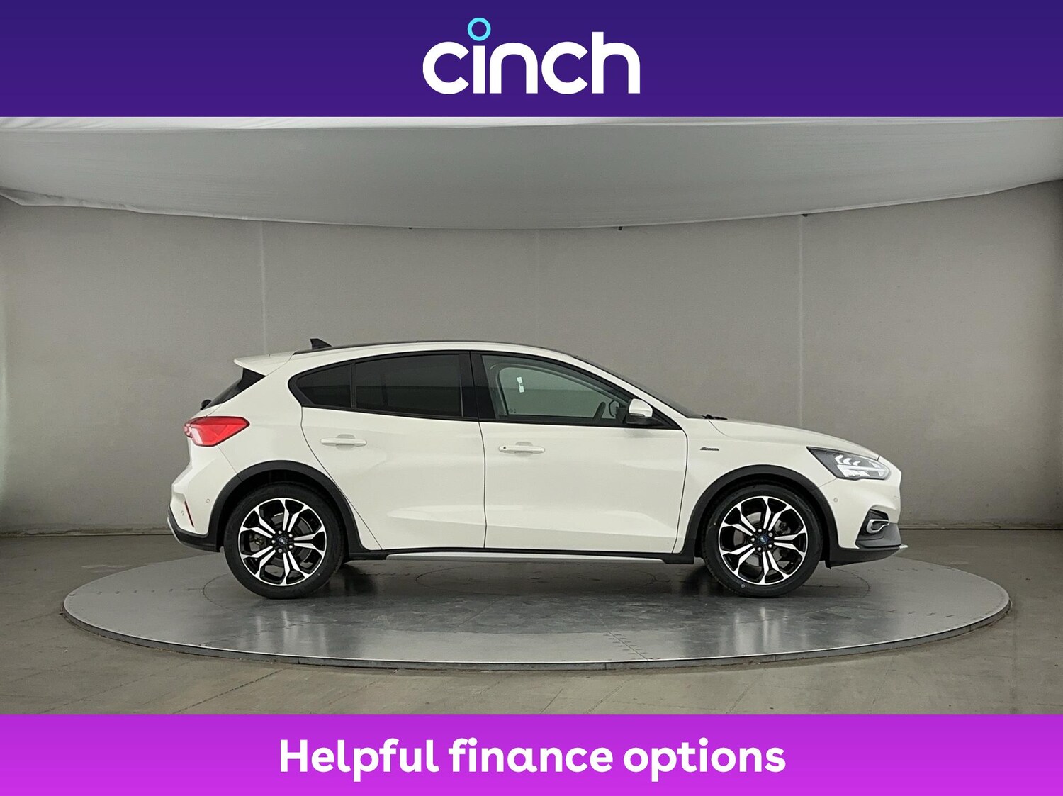 Used Ford Focus 2020 for sale - 76379969: Photo 2