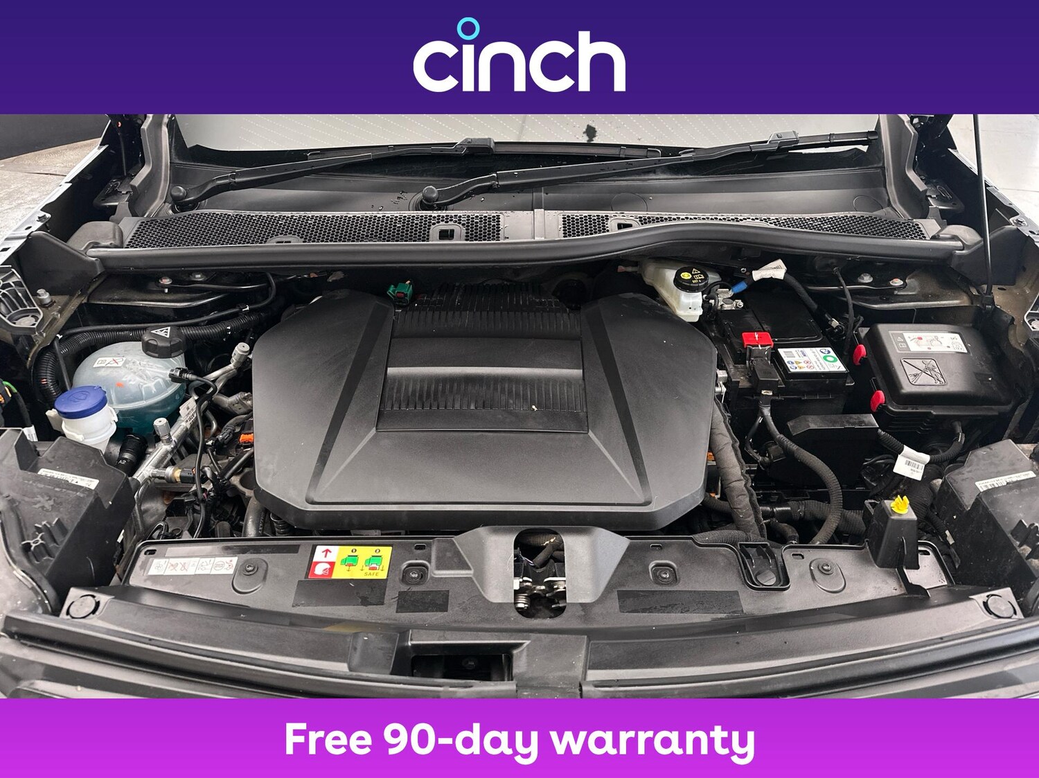 Used Peugeot E-2008 2022 for sale - 77072275: Photo 23