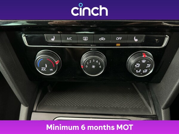Used Volkswagen Passat 2020 for sale - 76217605: Photo 32