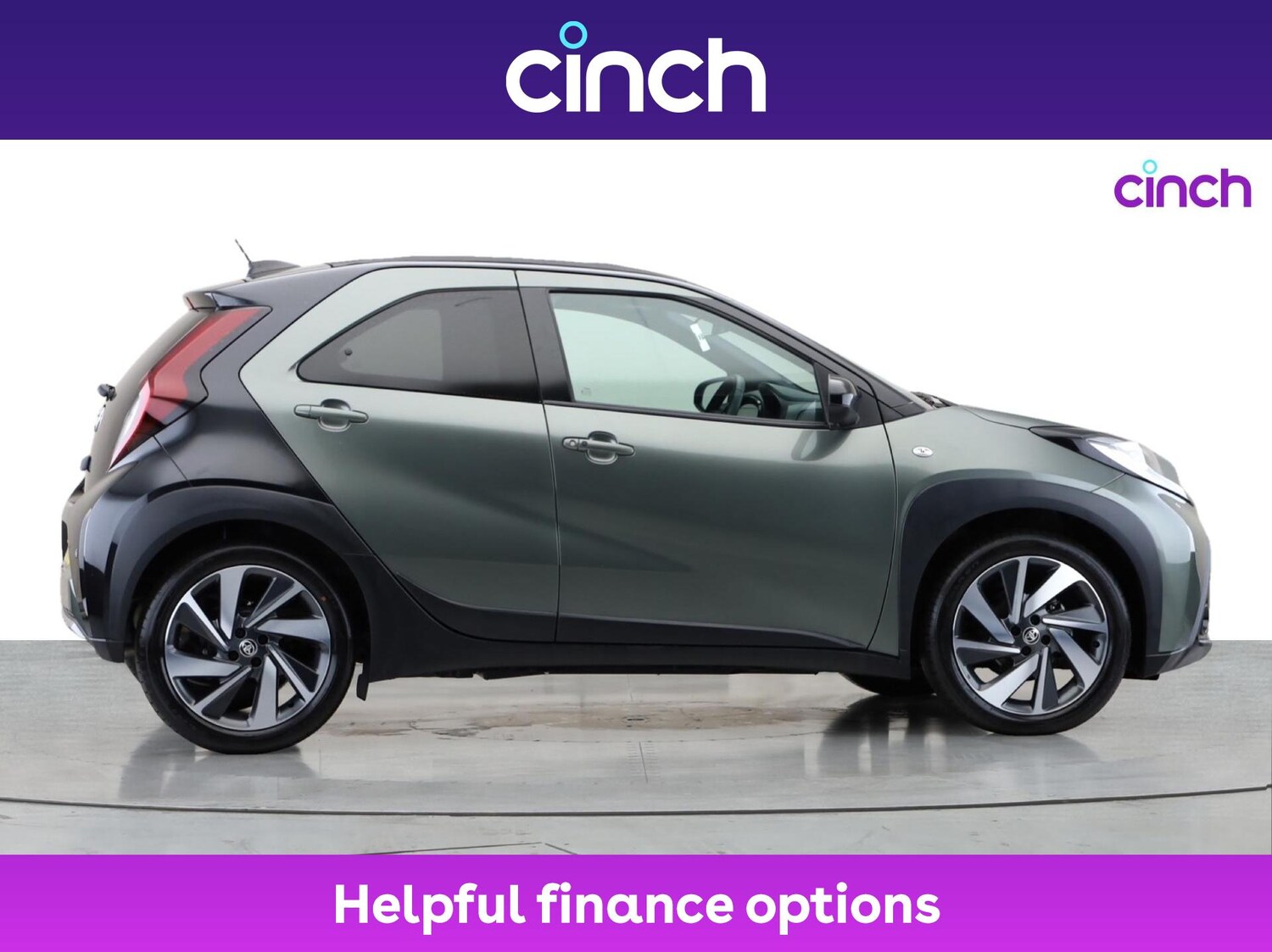 Used Toyota Aygo X 2024 for sale - 76246029: Photo 2