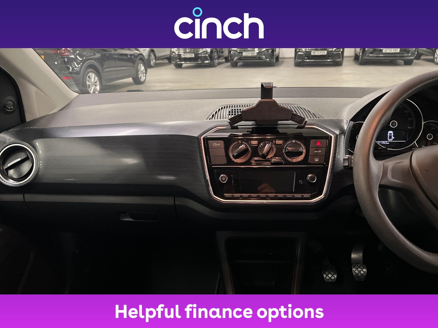 Used Volkswagen up! 2022 for sale - 76884300: Photo 17